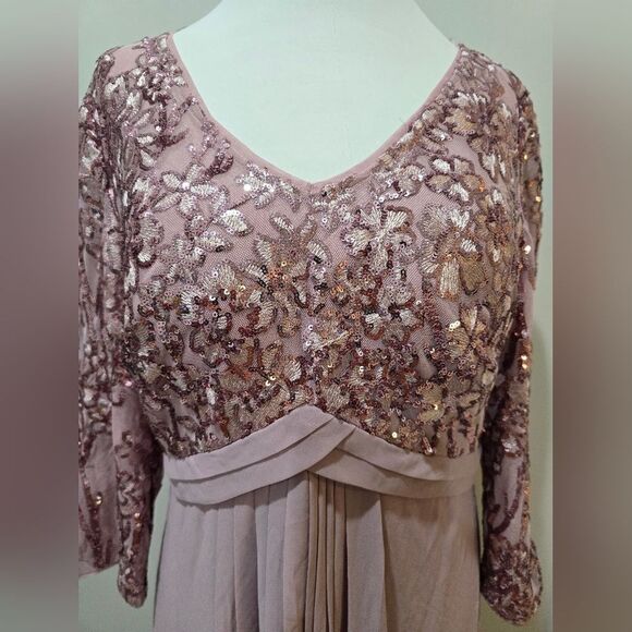 Alex Evenings Sequin Three-Quarter Sleeve Evening Gown NWOT size 6 Blush/Pink - Picture 5 of 6